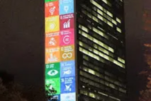 The UN's 17 Sustainable Development Goals projected onto their head quarters